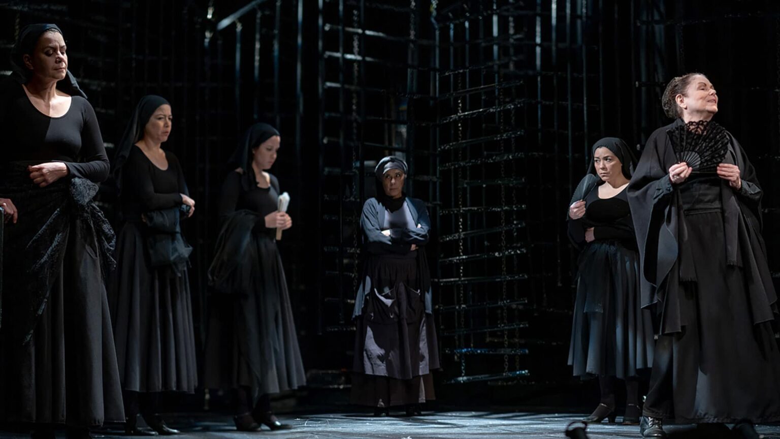 Gredivel Vasquez as Adela in La casa de Bernarda Alba at Repertorio Español