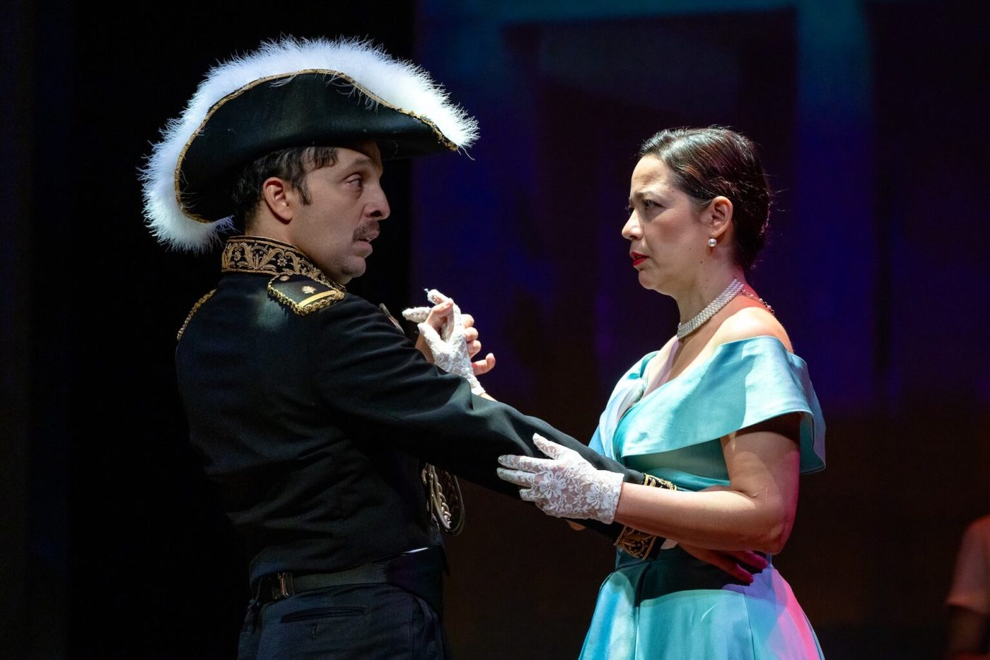 Gredivel Vasquez en En el tiempo de las mariposas en Repertorio Español