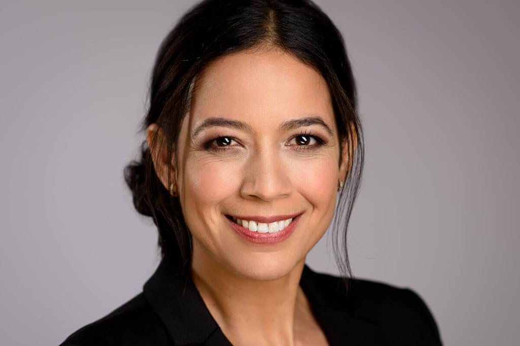 Gredivel Vasquez — actress headshot